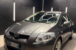 TOYOTA Auris 1.3 5P Sol (74 kw) BENZINA