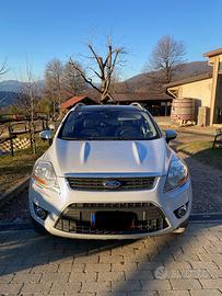 Ford kuga gancio traino 4x4