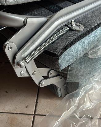 divano letto come nuovo