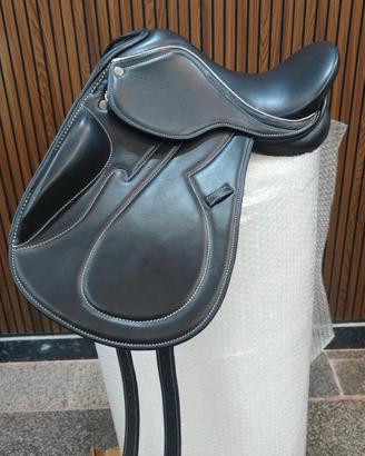 Sella inglese dressage