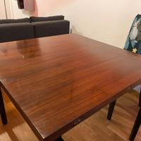 Tavolo da pranzo allungabile