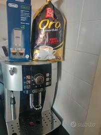 Macchina DeLonghi