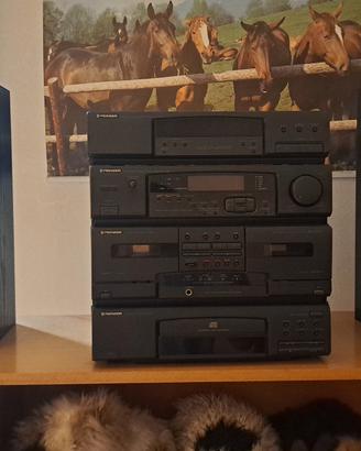 stereo pioneer