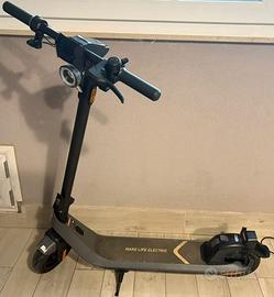 Monopattino NIU KQi2 Pro