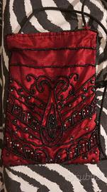 Pochette vintage di raso rosso 