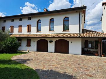 Villa a schiera