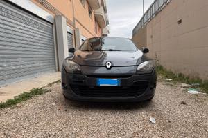 RENAULT Mégane 3ª serie - 2011