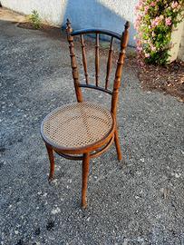 Sedie in paglia di Vienna