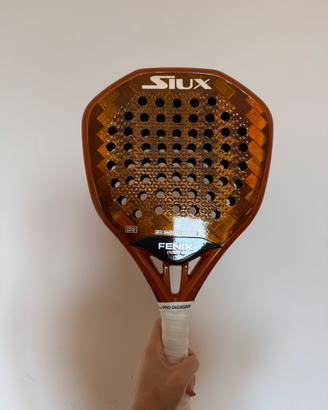 Raschetta da padel