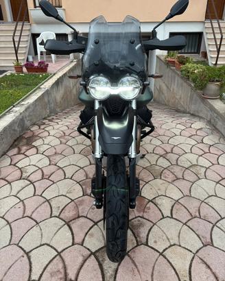 Moto Guzzi v85 tt