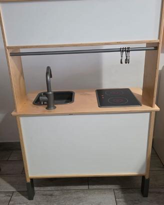 Cucina IKEA DUKTIG in legno per bambini
