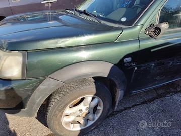 Parafango sinistro LAND ROVER FREELANDER del 2004