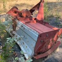 Fresa agricola per trattore attacco 3 punti