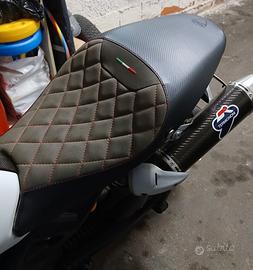 ducati  monster 796 rivestimento sella 