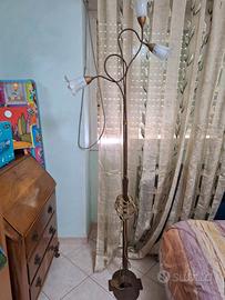 Lampadario vintage con fiori tipo Art Deco