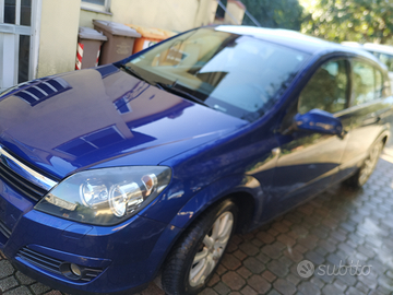 Opel Astra h 1.7