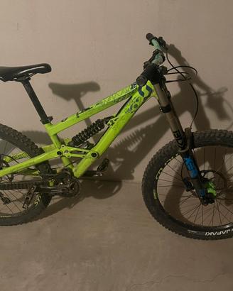Bici Downhill 26’’