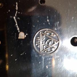 giocattoli antichi in latta