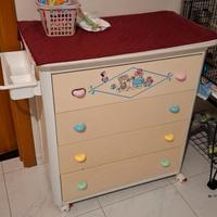 Cassettiera per neonati