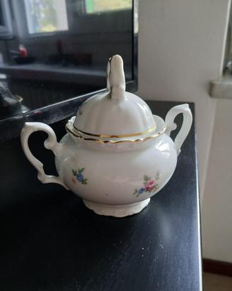 Zuccheriera vintage con coperchio