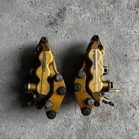 ricambi Kawasaki Z750 06: pinze maggiorate+staffe