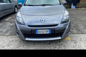 Renualt Clio station wagon