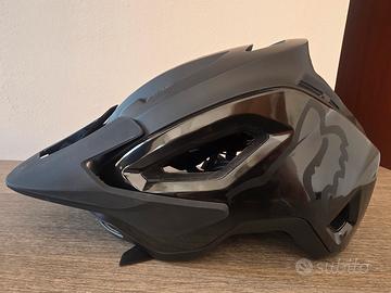 casco da Mountain bike