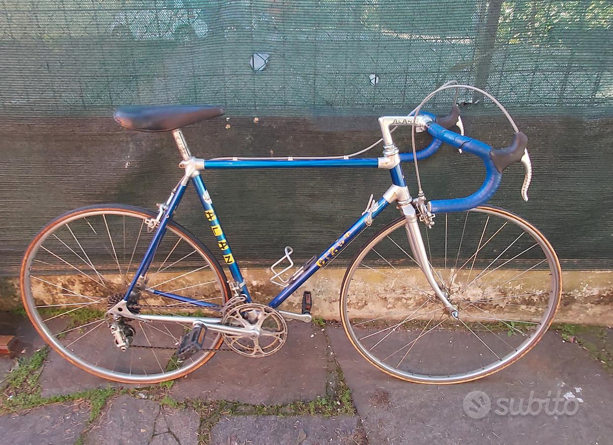 Vélo De Course Alan Carbone/aluminium - Campagnolo Chorus 1ère Série - Taille 55 Cm