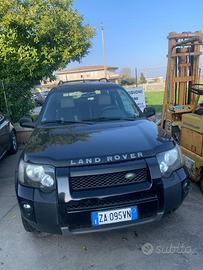 Land rover freelender