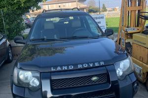 Land rover freelender