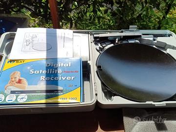 sistema portatile di ricevitore e antenna satellit