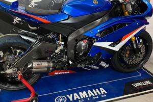 Yamaha YZF R6 600cc DA PISTA!!