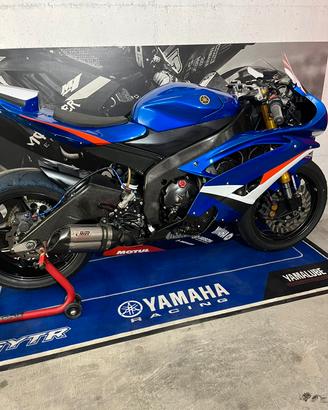 Yamaha YZF R6 600cc DA PISTA!!
