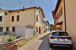 CASA SEMINDIPENDENTE A REGGIO NELL'EMILIA