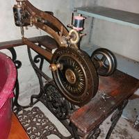 machina da calzolaio antica