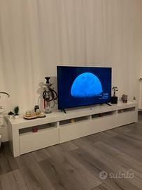 Mobile per il salotto con luci led