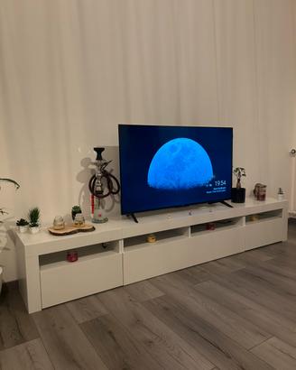 Mobile per il salotto con luci led