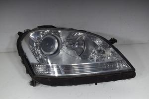 Faro destro Mercedes M-Class (W164) 3.0 D