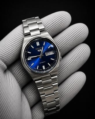 Vintage Seiko 5 Sport Automatic 7009 Blu Dial