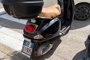 Vespa 150 LX