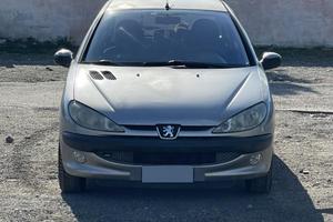 Peugeot 206 1.4 (Ok neopatentati)