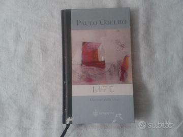 LIBRO LIFE: AFORISMI SULLA VITA di Paulo Coelho.