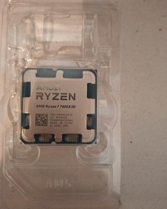 AMD Ryzen 7 7800X3D 