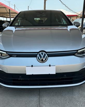 VW GOLF 8*2.0TDI*150CV*2XR-LINE*VIRTUAL*SEDILI SPO