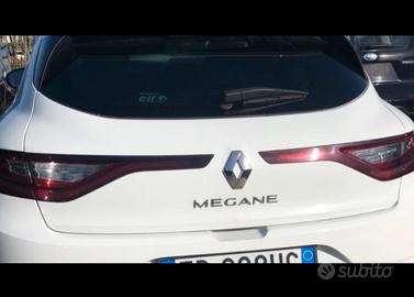 Cofano posteriore renault megane