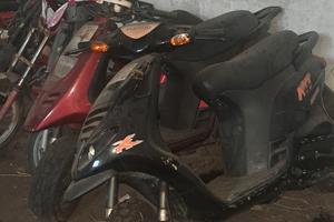 lotto di 24 motorini