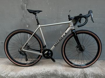 Gravel carbon nuova