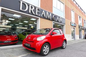 TOYOTA iQ 1.0 Sol