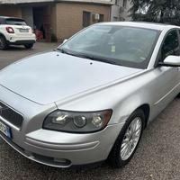 VOLVO V50 neopatentati V50 2.0D