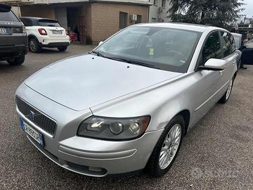 VOLVO V50 neopatentati V50 2.0D